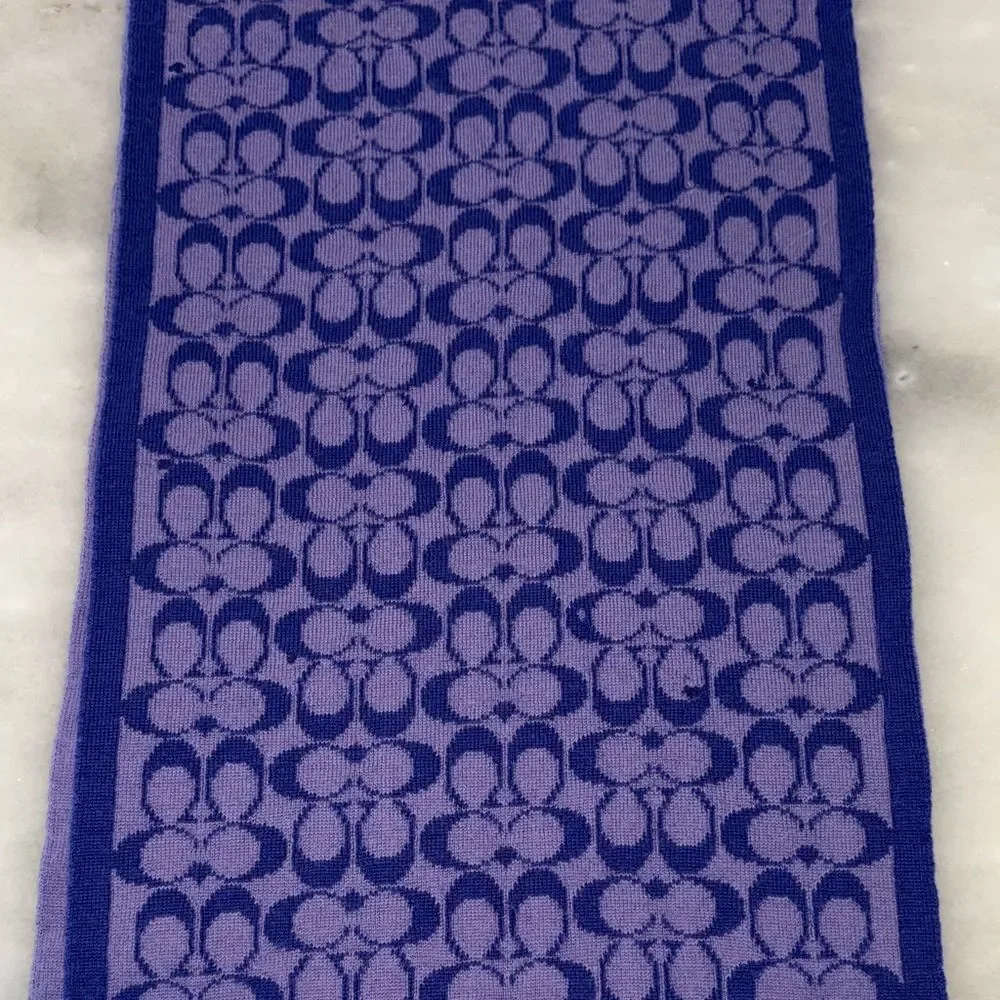 Coach Reversible Signature C Monogram Merino Wool Knit Scarf Purple Lavender